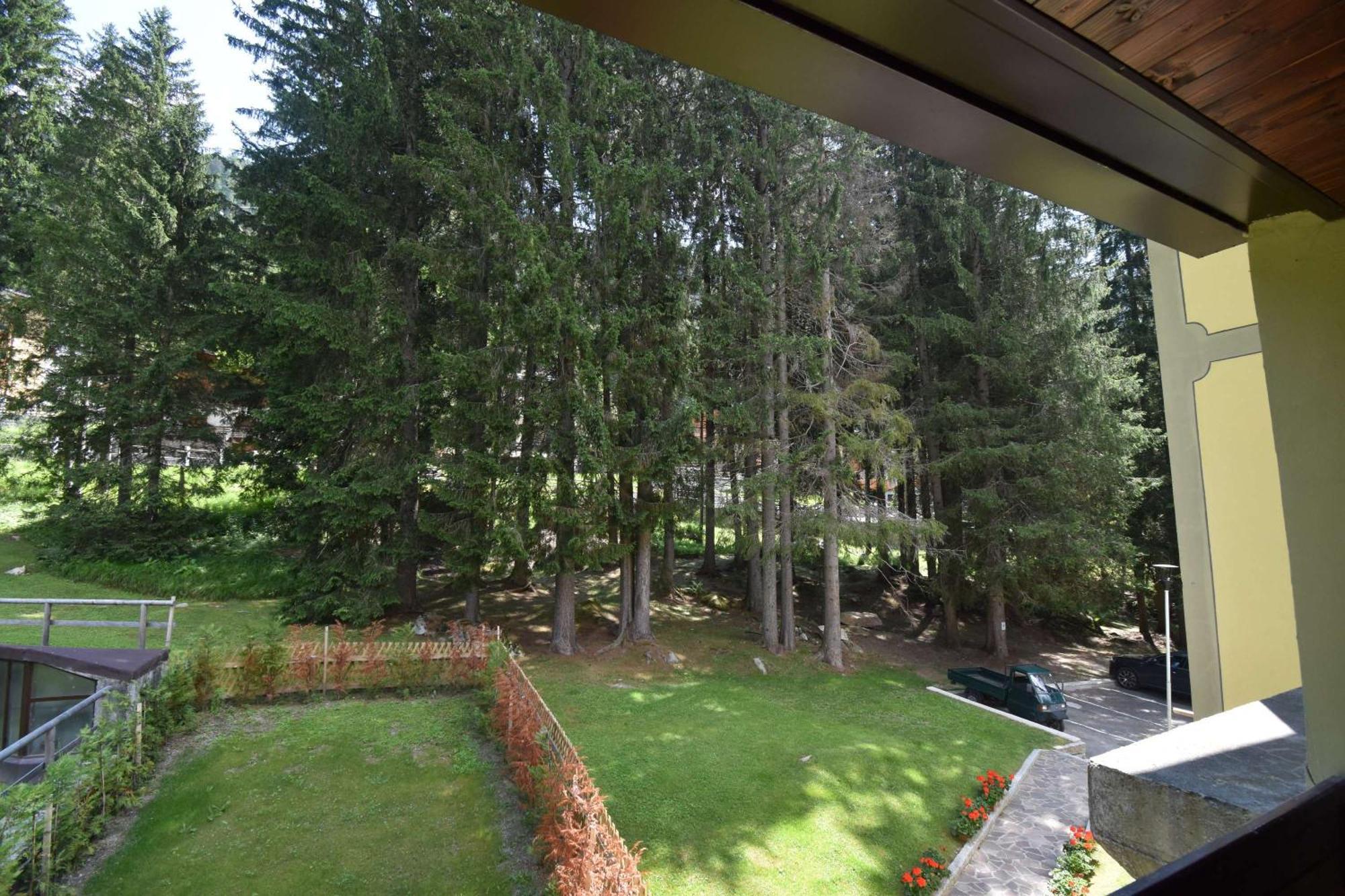 Residenza Silvana Madonna di Campiglio Exterior foto
