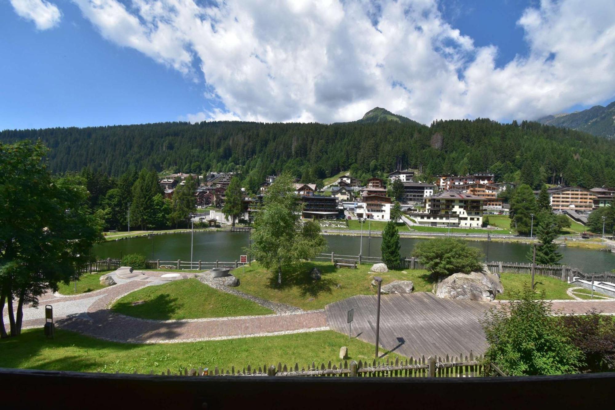 Residenza Silvana Madonna di Campiglio Exterior foto